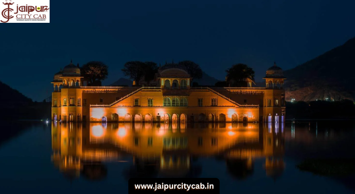 Best Places to Visit in Jaipur At Night by Private Cab